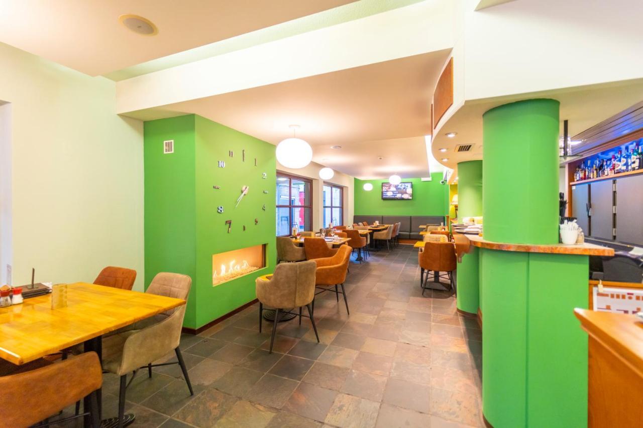 Hotel Ambiotel Тонгерен Екстер'єр фото